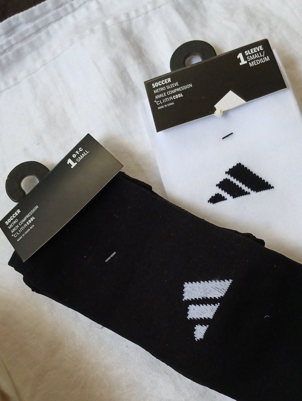 Adidas Soccer Metro Sleeve White Size Small/Medium & O-T-C Black Size Small